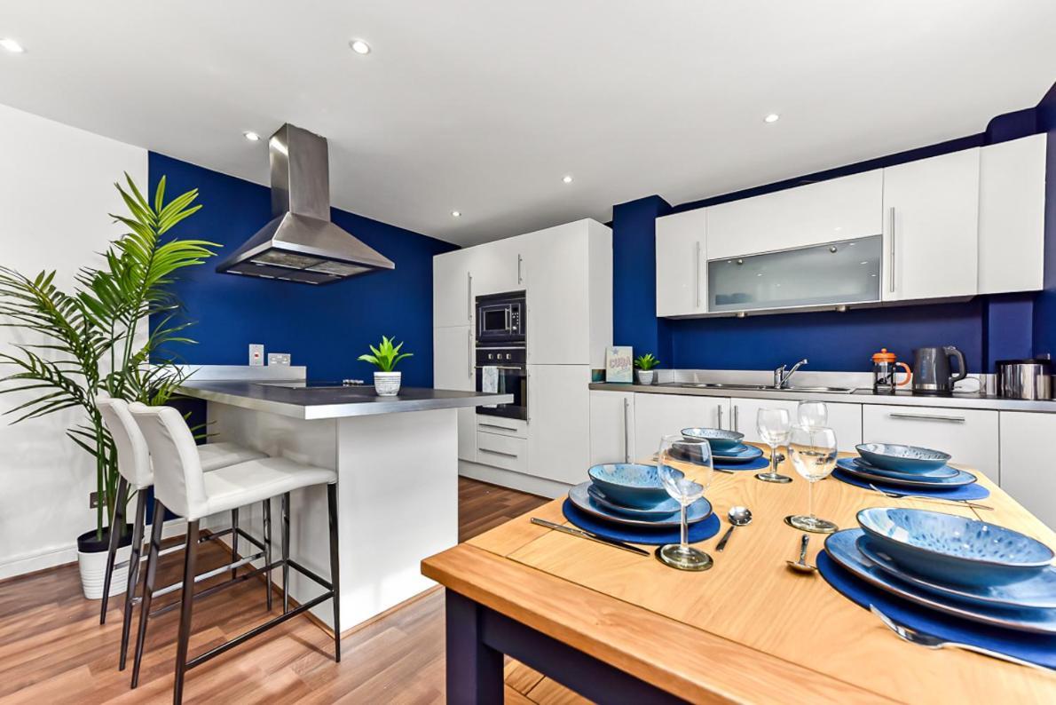Spacious Cosy 2 Bed Flat, Central Londen Buitenkant foto