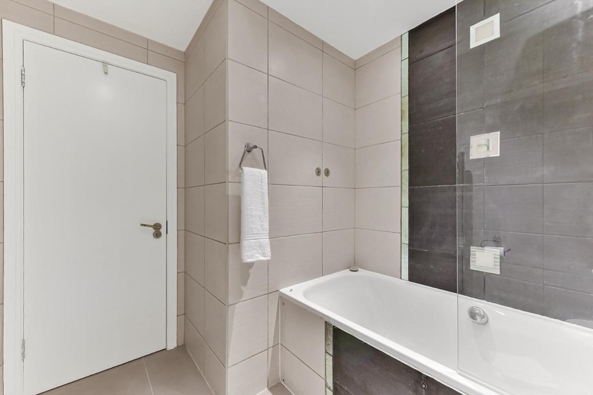 Spacious Cosy 2 Bed Flat, Central Londen Buitenkant foto